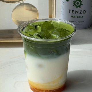 Mango Matcha Milk Tea 