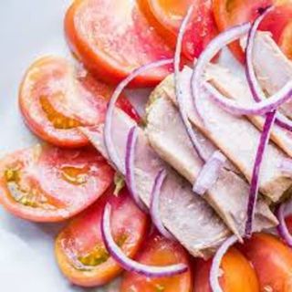 TOMATE PREMIUM Y VENTRESCA