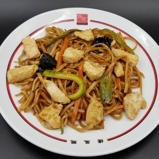 23- Tallarines Con Pollo