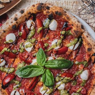 Caprese Pizza (30cm)