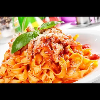Tagliatele  Salmon