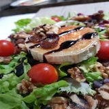 ensalada con queso de cabra