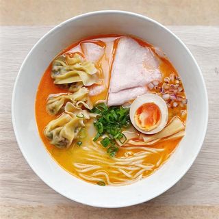 Tonkotsu spicy wonton