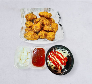 후라이드치킨  Fried chicken wings 14 szt.