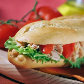Bocadillo De Atún