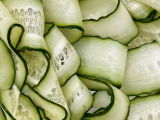 Свіжий огірок (30г)