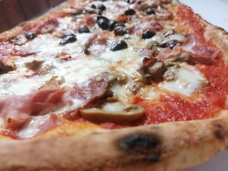 Pizza capriciosa a 1 kg