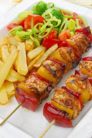 3 brochettes de kefta + frites