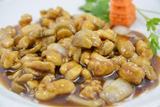 Pollo Con Champiñones