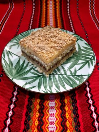 Бисквитена торта (150г)