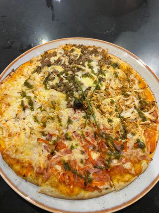 Pizza La Royale Maison