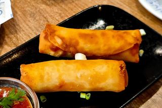 Spring Roll (Chicken) - 2 pcs