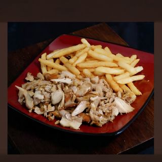 Порция пилешки дюнер с картофи