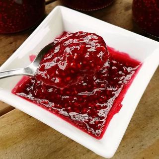 Salsa confitura frambuesa