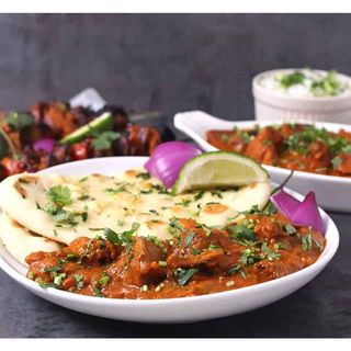 Chicken Malai Tikka + Chicken Tikka  Masala+1 Butter Naan +Gulab Jamun