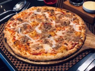 Pizza Tonno