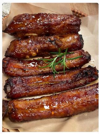 53. Costillas asadas