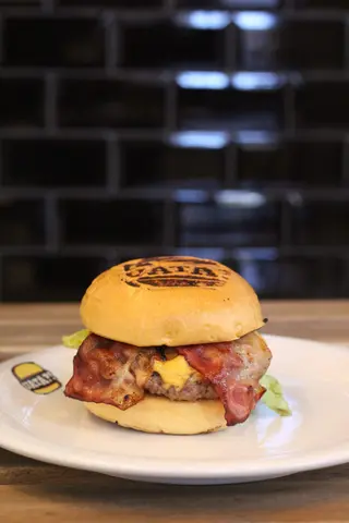 Menu Ultra Shack