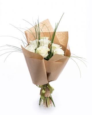 Buchet trandafiri albi