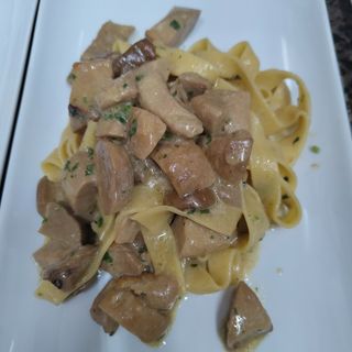 Tagliatelle ai funghi porcini