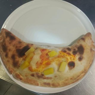 Pizza Calzone