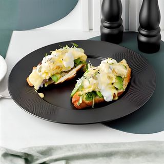 Croissant PANADERO cu mozzarela, avocado și scrob