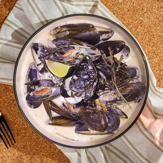 Midii în ierburi de Provence