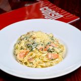 Tagliatelle cu Somon Afumat si Spanac