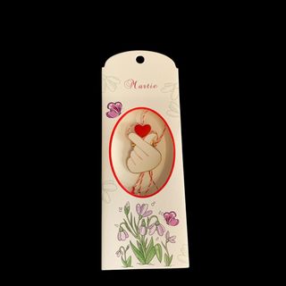 Martisor Hart in hand