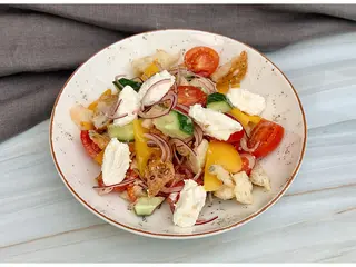 Фермерський салат Панцанелла (330g)