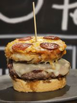 Burger Johnny Pepperoni