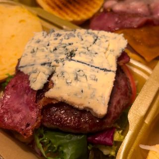 Hambuguesa De Queso Azul