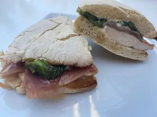 Baguette Serranito De Pollo