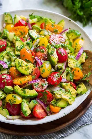 Avocado salad