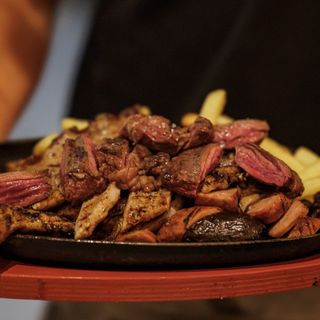 Parri Gauchada de Carne