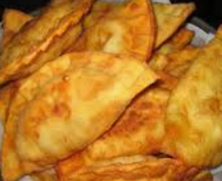 Pidone con pomodoro e formaggio