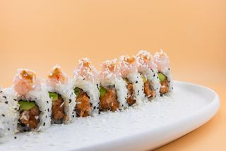 352 Uramaki ebi tempura