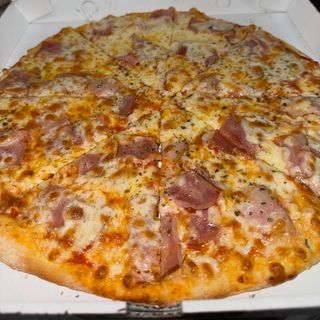 2. Pizza Bacon (40 Cm.)