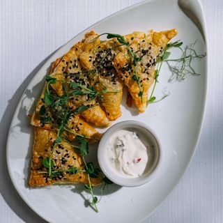 Міні-пиріжки з сиром (200г)