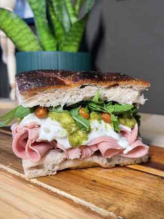 Focaccia de Mortadela