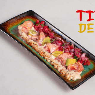Tiradito Nikkei De Salmón