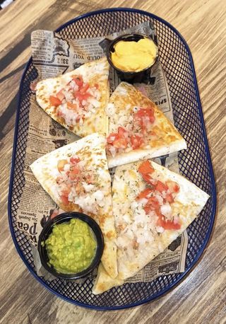 Quesadilla York Queso