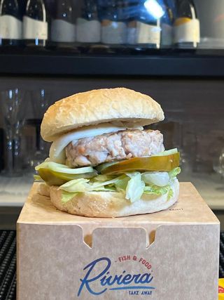 Hamburger di salmone