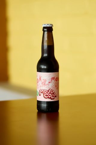 Лимонад MOVA Cola 0,33