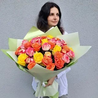 Bukiet kolorowych róż 50-60cm  -35 sztuk