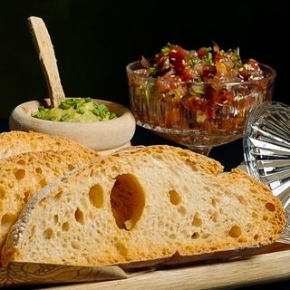 TARTAR DE ATUN ROJO BALFEGO CON GUACAMOLE