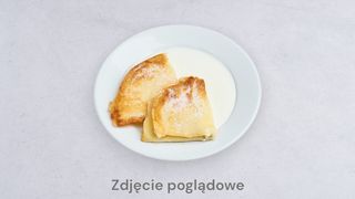 Naleśnik z owocami i jogurtem