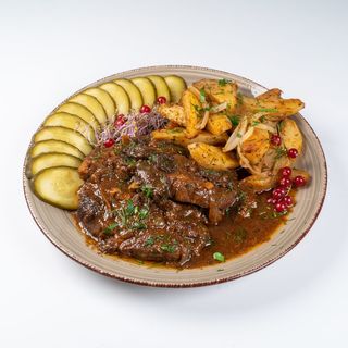 Karkówka w sosie śliwkowym 450g