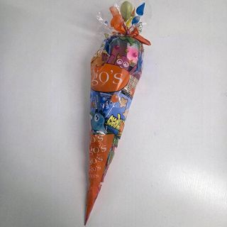 Conos de chuches Igo's, con juguete