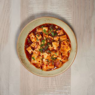 Tofu con salsa picante estilo Sichuan